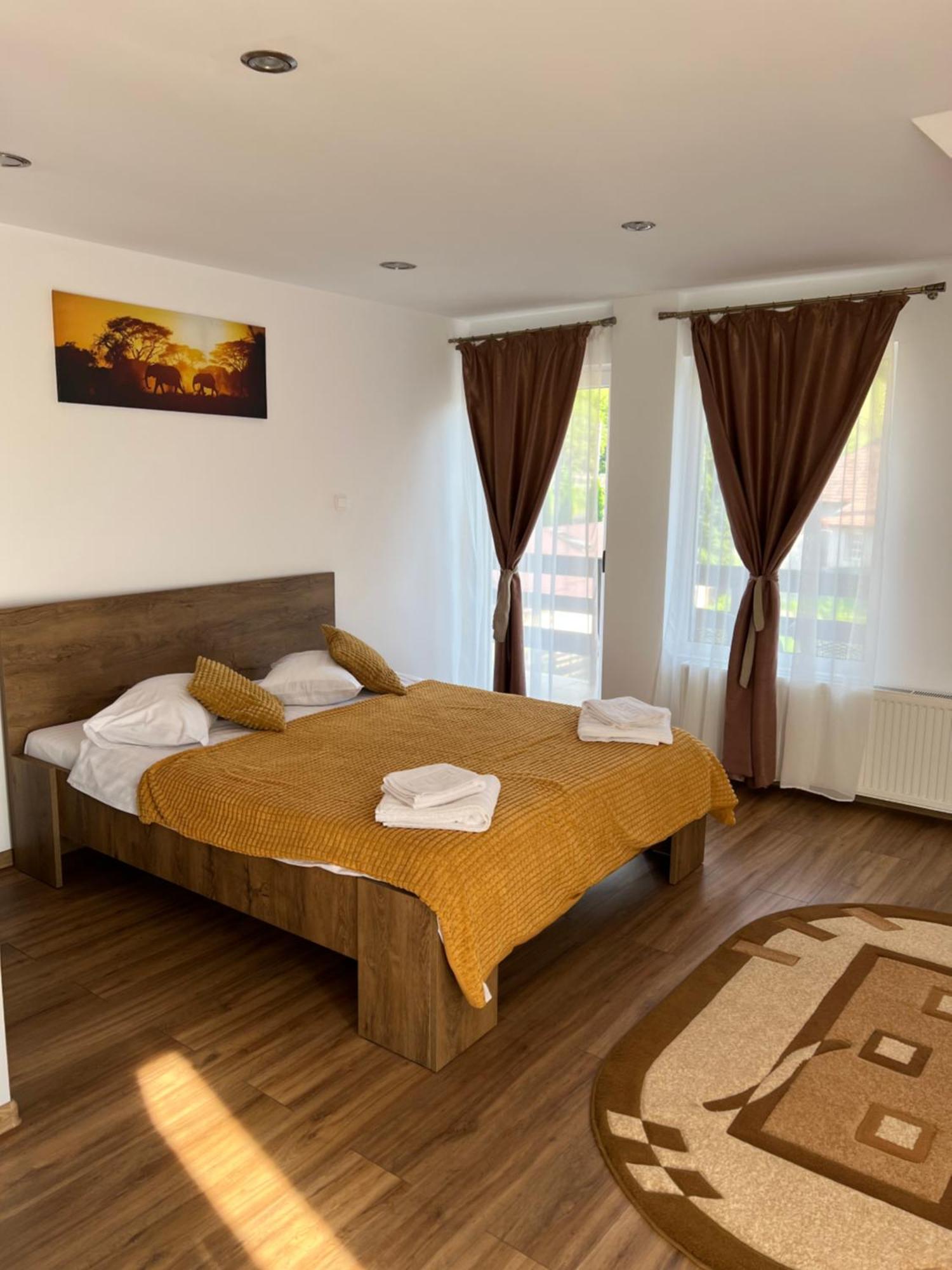 Vila Vibrant Bran  Bagian luar foto